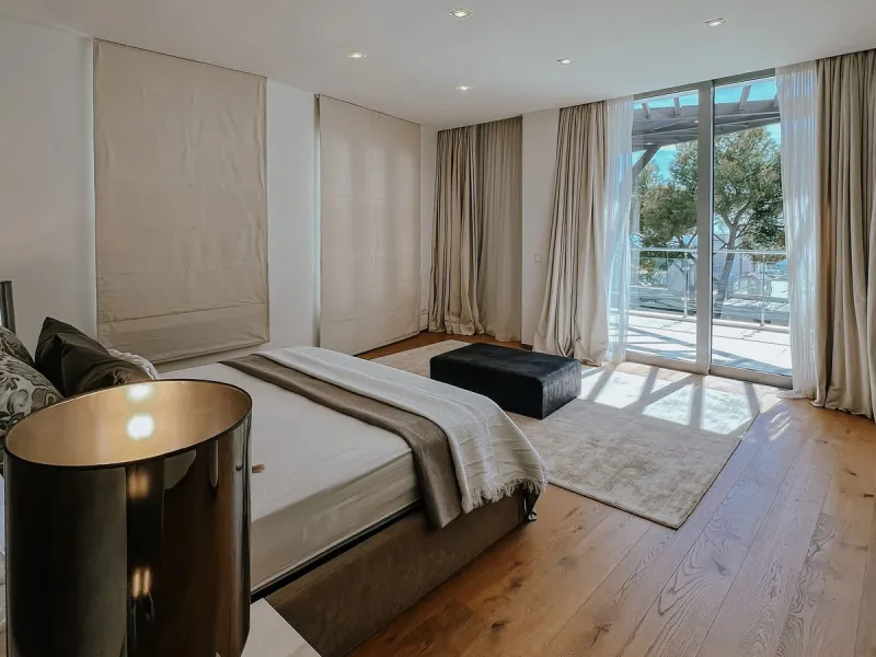House - Townhouse в продаже в Marbella, Málaga. В доме 3 спален и 4 ванных комнат. Площадь дома 480 м²