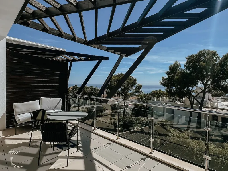 House - Townhouse в продаже в Marbella, Málaga. В доме 3 спален и 4 ванных комнат. Площадь дома 480 м²