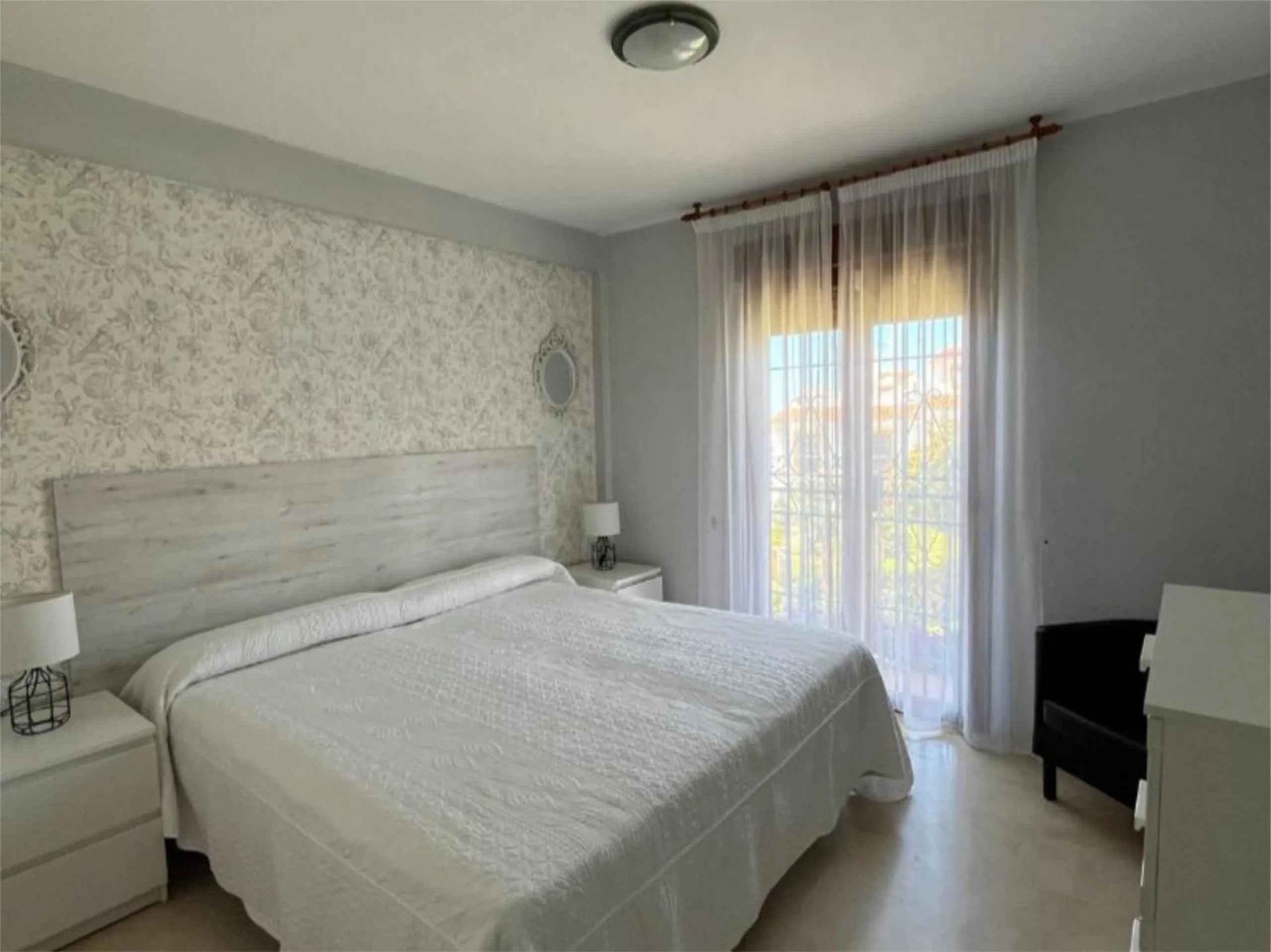 House - Townhouse в продаже в Mijas, Málaga. В доме 4 спален и 1 ванных комнат. Площадь дома 125 м²