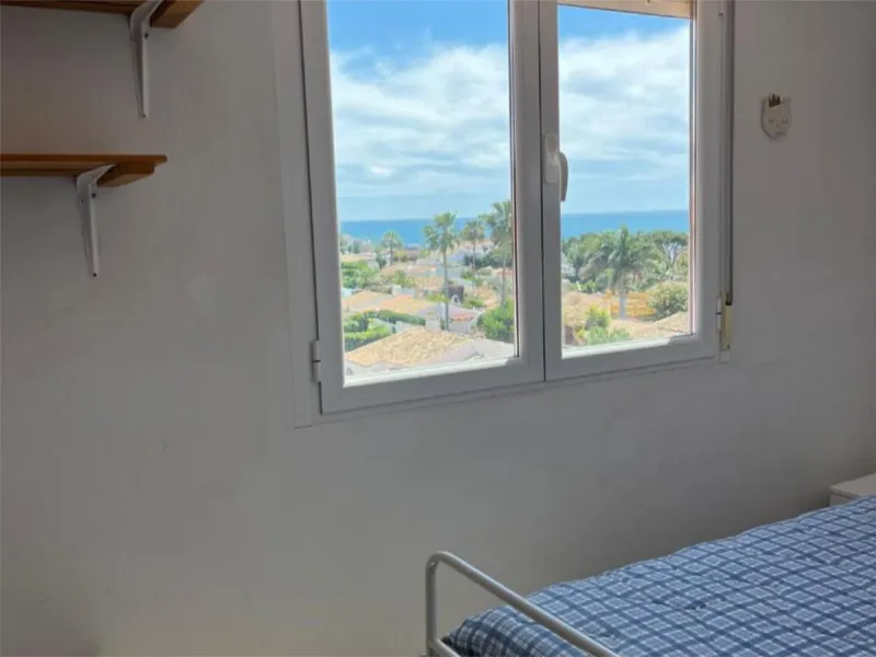 House - Townhouse в продаже в Mijas, Málaga. В доме 4 спален и 1 ванных комнат. Площадь дома 125 м²
