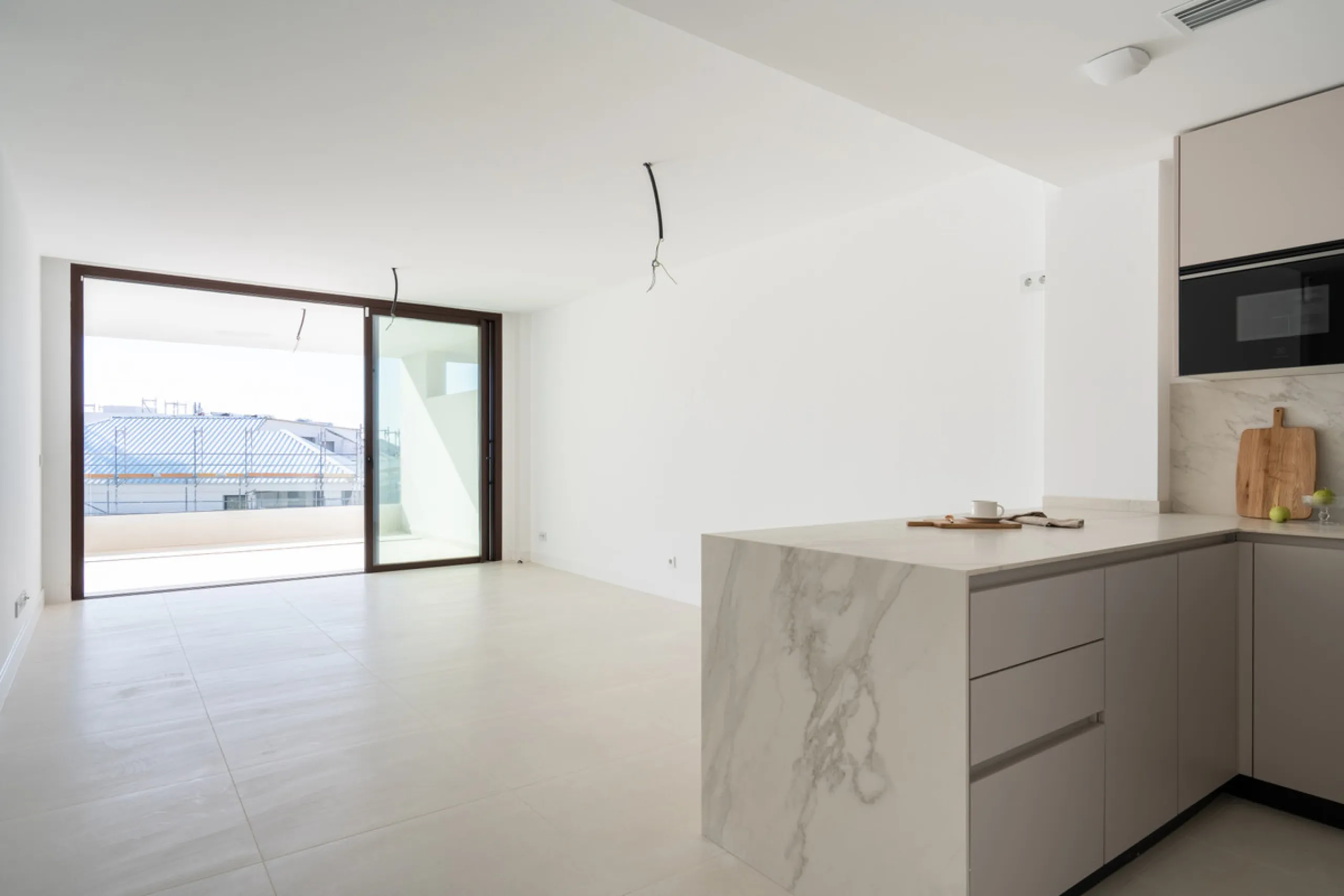Apartment - Middle Floor Apartment в продаже в Fuengirola, Málaga. В доме 2 спален и 2 ванных комнат. Площадь дома 83 м²