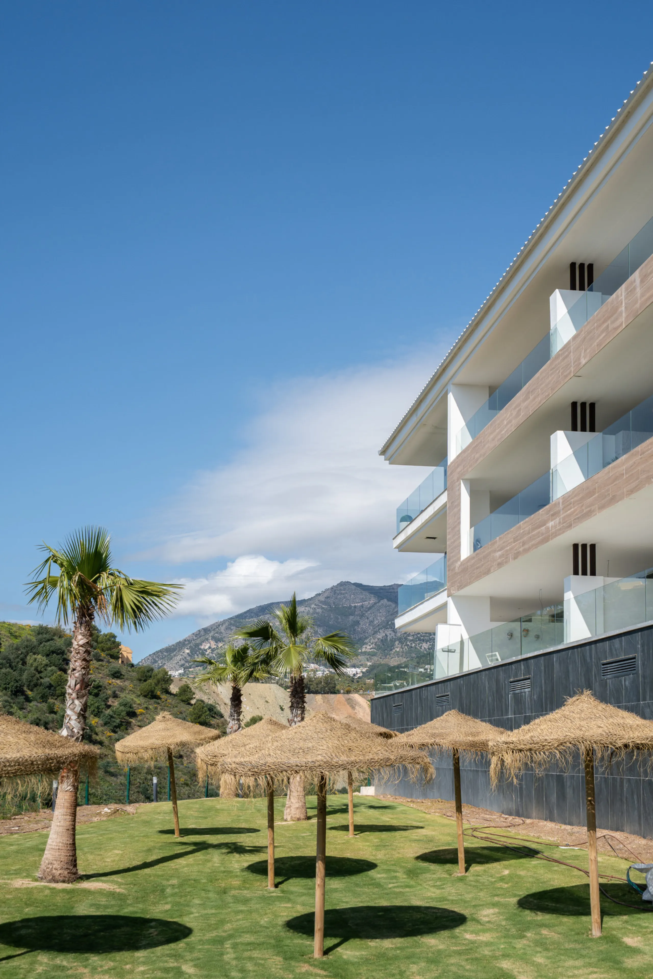 Apartment - Middle Floor Apartment в продаже в Fuengirola, Málaga. В доме 2 спален и 2 ванных комнат. Площадь дома 83 м²