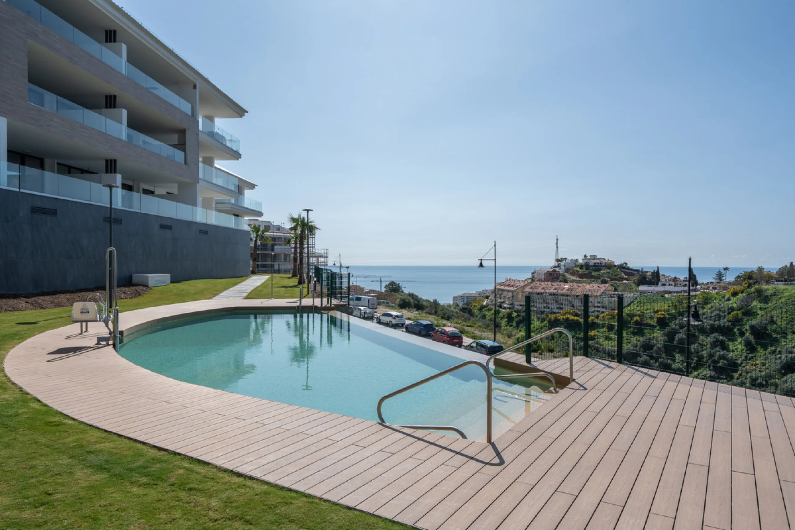 Apartment - Middle Floor Apartment в продаже в Fuengirola, Málaga. В доме 2 спален и 2 ванных комнат. Площадь дома 83 м²