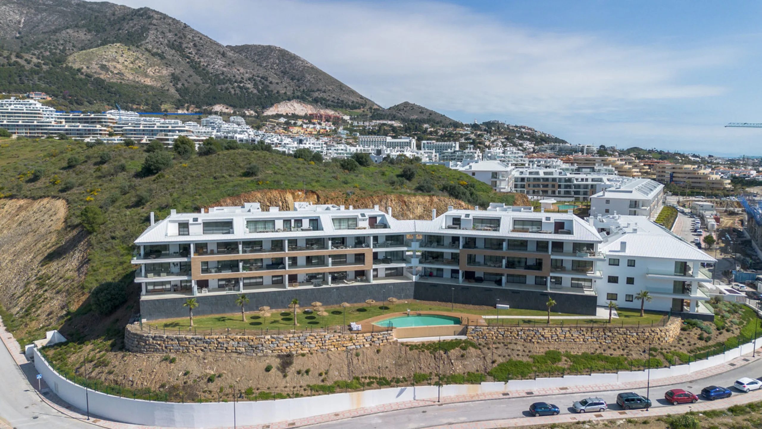 Apartment - Middle Floor Apartment в продаже в Fuengirola, Málaga. В доме 2 спален и 2 ванных комнат. Площадь дома 83 м²