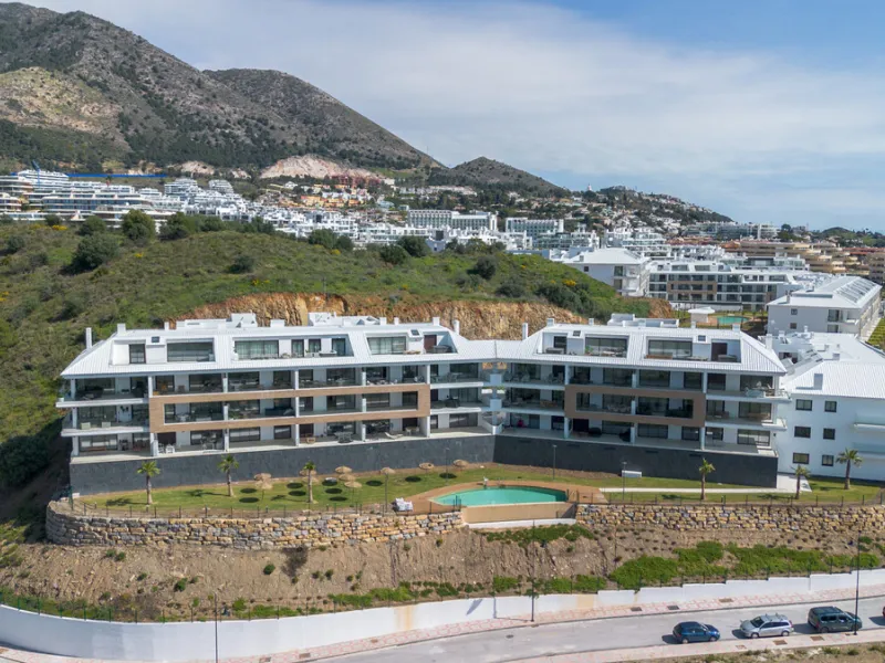 Apartment - Middle Floor Apartment в продаже в Fuengirola, Málaga. В доме 2 спален и 2 ванных комнат. Площадь дома 83 м²