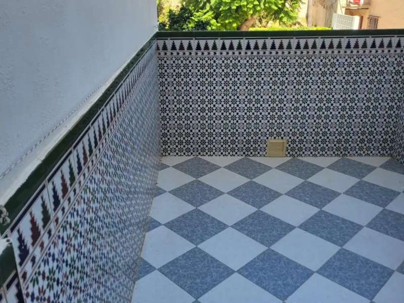 Apartment - Ground Floor Apartment в продаже в Torremolinos, Málaga. В доме 3 спален и 2 ванных комнат. Площадь дома 80 м²