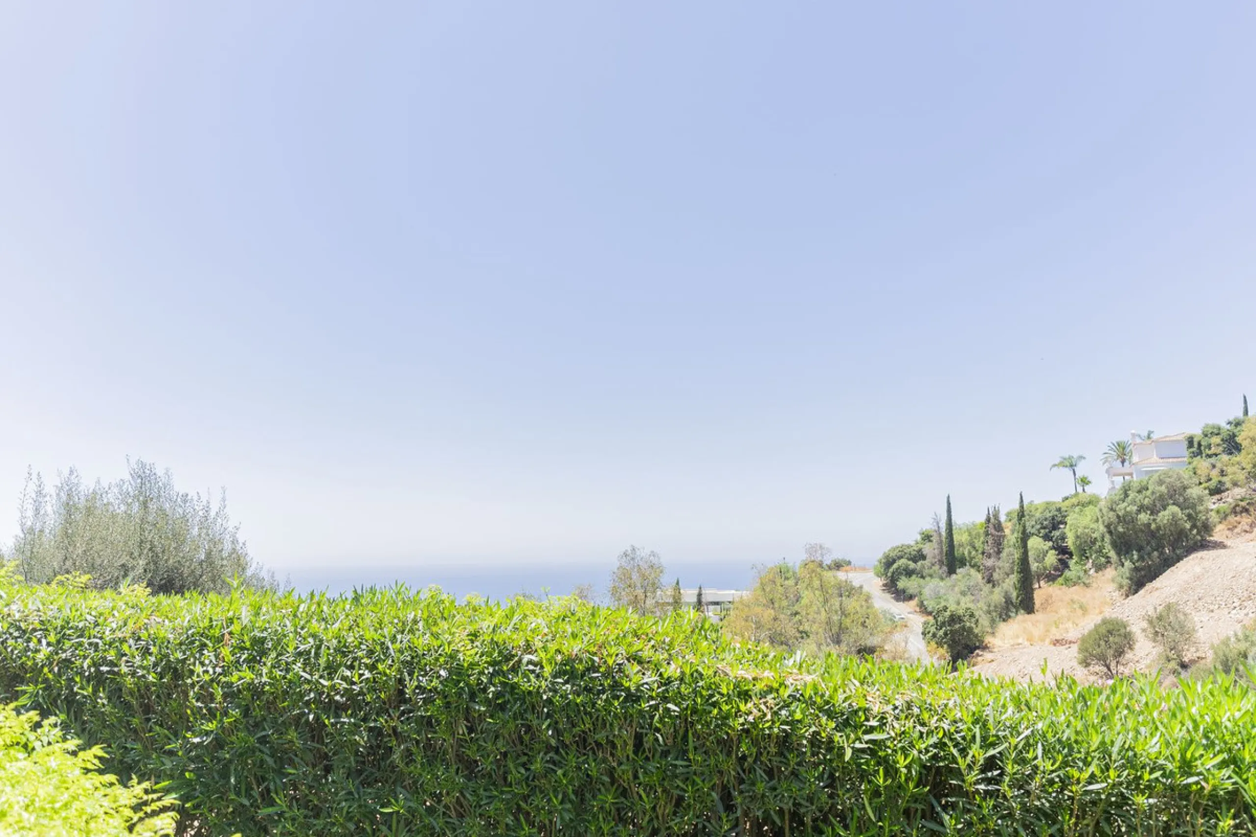 Live in paradise with sea and mountain views!