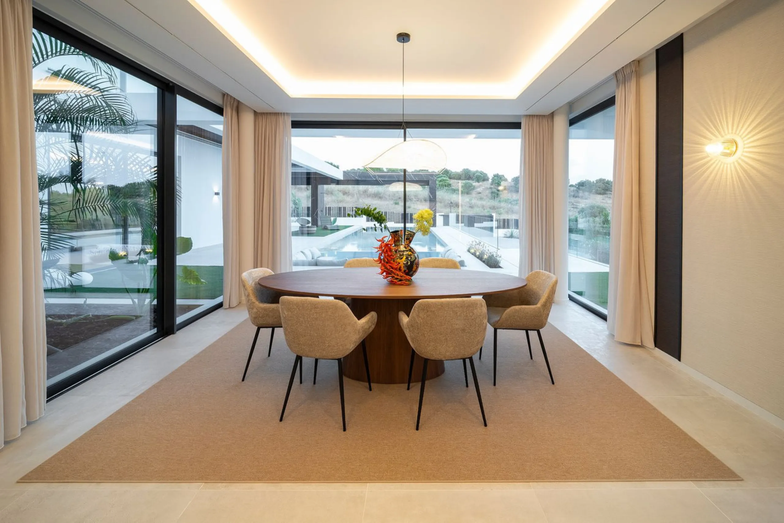 Exclusive Luxury Villa in El Paraíso Alto – Modern, Spacious, and Just Minutes from Puerto Banús & Estepona
