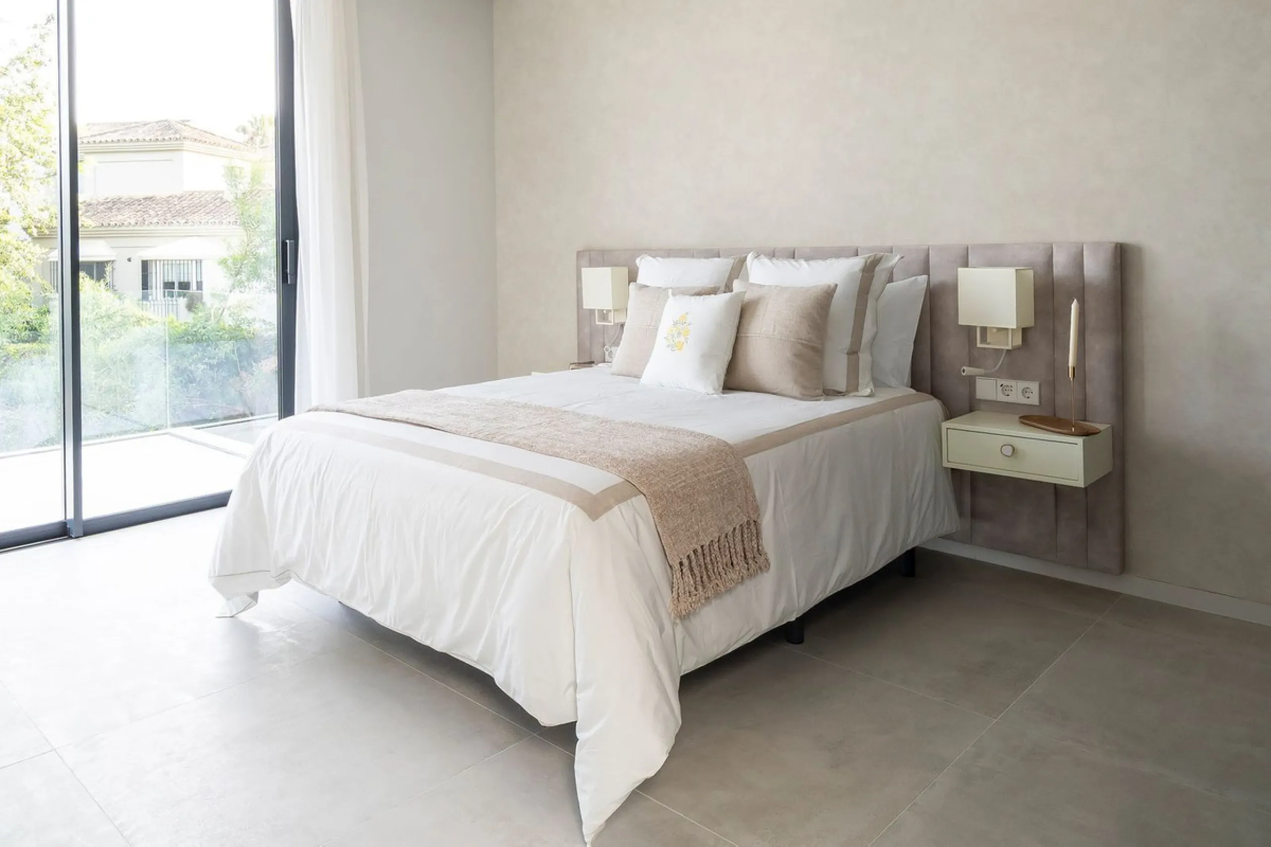 Exclusive Luxury Villa in El Paraíso Alto – Modern, Spacious, and Just Minutes from Puerto Banús & Estepona