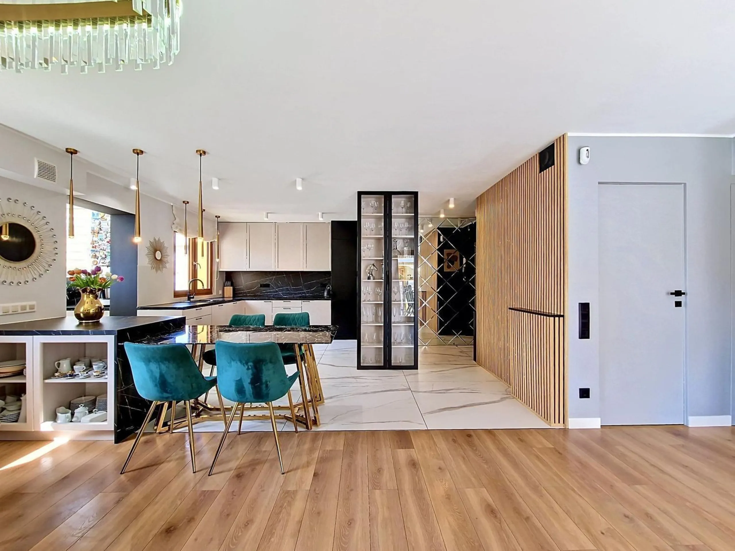 Exclusive renovated penthouse with sea views and direct beach access in Calafell