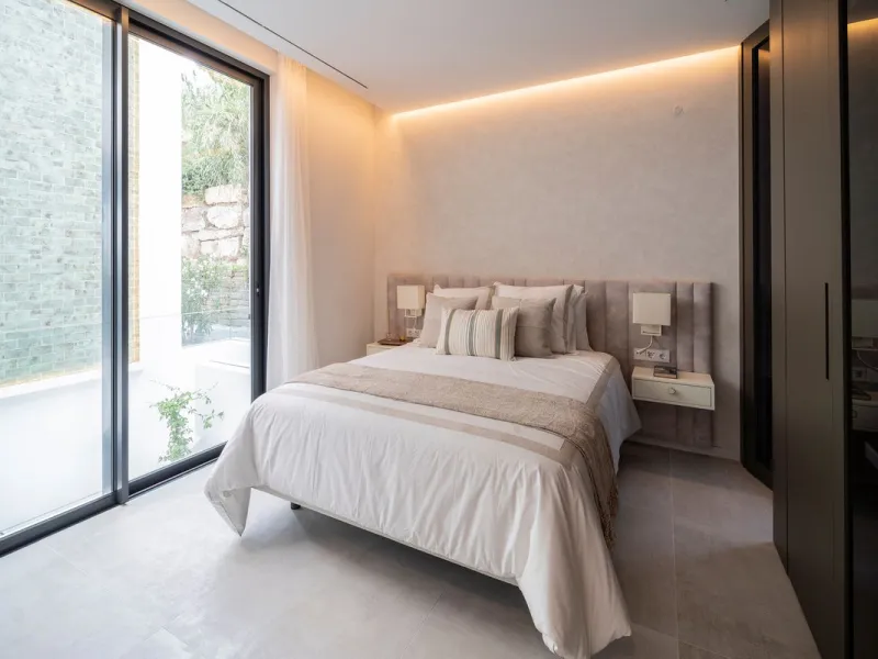 Exclusive Luxury Villa in El Paraíso Alto – Modern, Spacious, and Just Minutes from Puerto Banús & Estepona