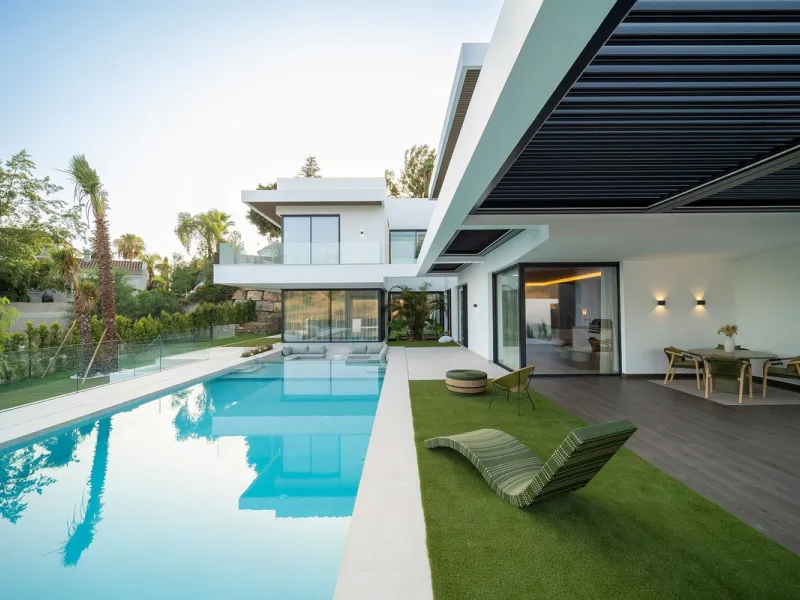 Exclusive Luxury Villa in El Paraíso Alto – Modern, Spacious, and Just Minutes from Puerto Banús & Estepona