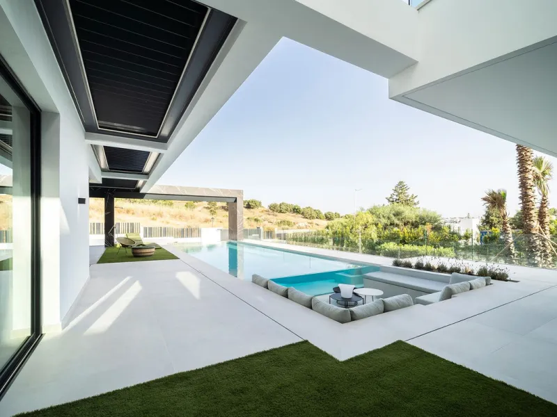 Exclusive Luxury Villa in El Paraíso Alto – Modern, Spacious, and Just Minutes from Puerto Banús & Estepona