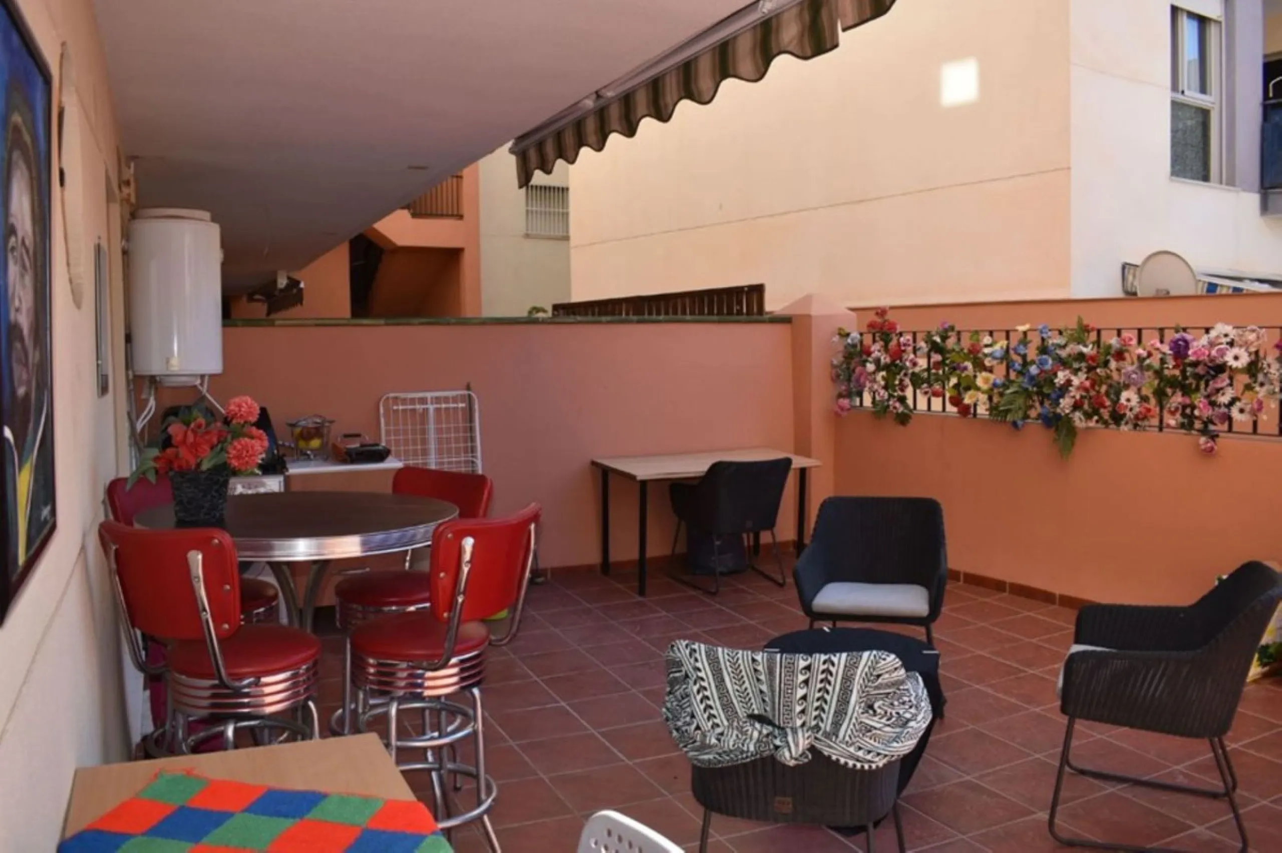Stylish Renovated Duplex Apartment in Torre del Mar!