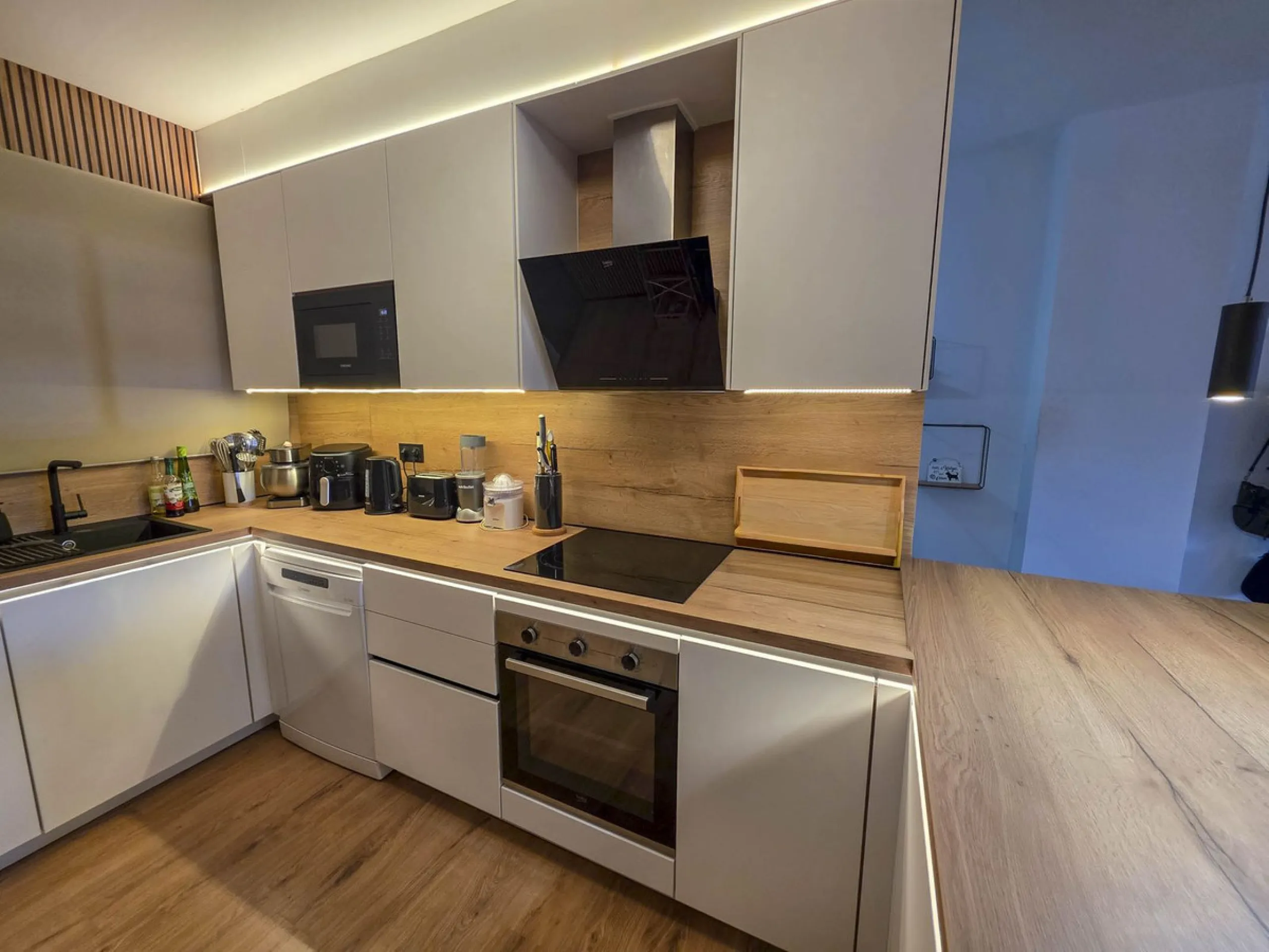 Renovated Apartment in La Reserva de Marbella – Marbella East