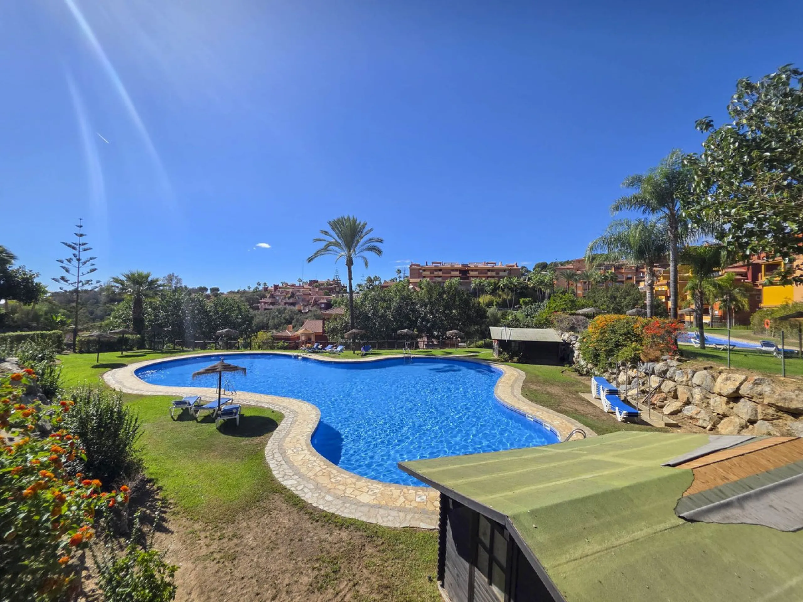 Renovated Apartment in La Reserva de Marbella – Marbella East