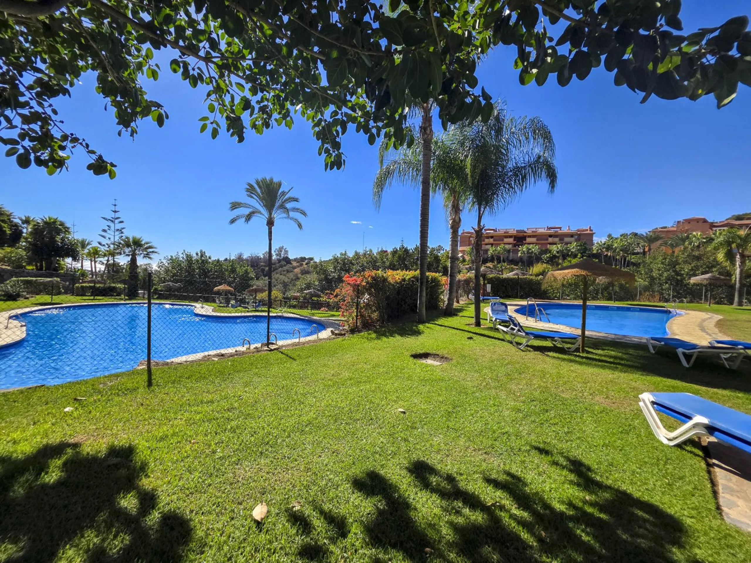 Renovated Apartment in La Reserva de Marbella – Marbella East
