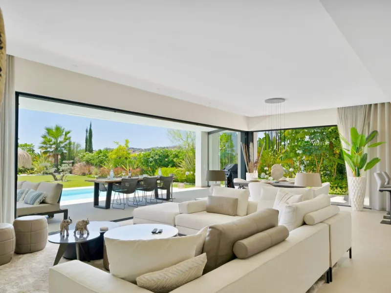 Picture perfect? Immaculately detailed? Dream home? Yes...all of these...
