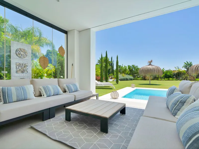Picture perfect? Immaculately detailed? Dream home? Yes...all of these...
