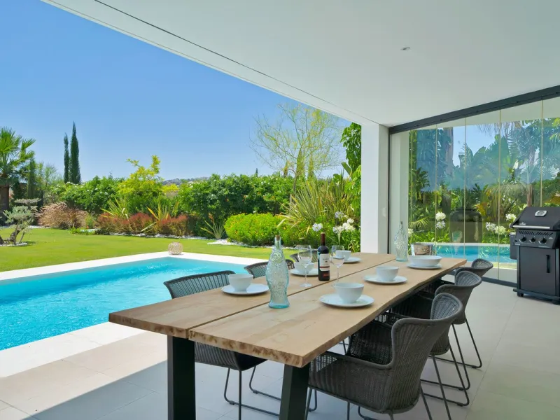 Picture perfect? Immaculately detailed? Dream home? Yes...all of these...