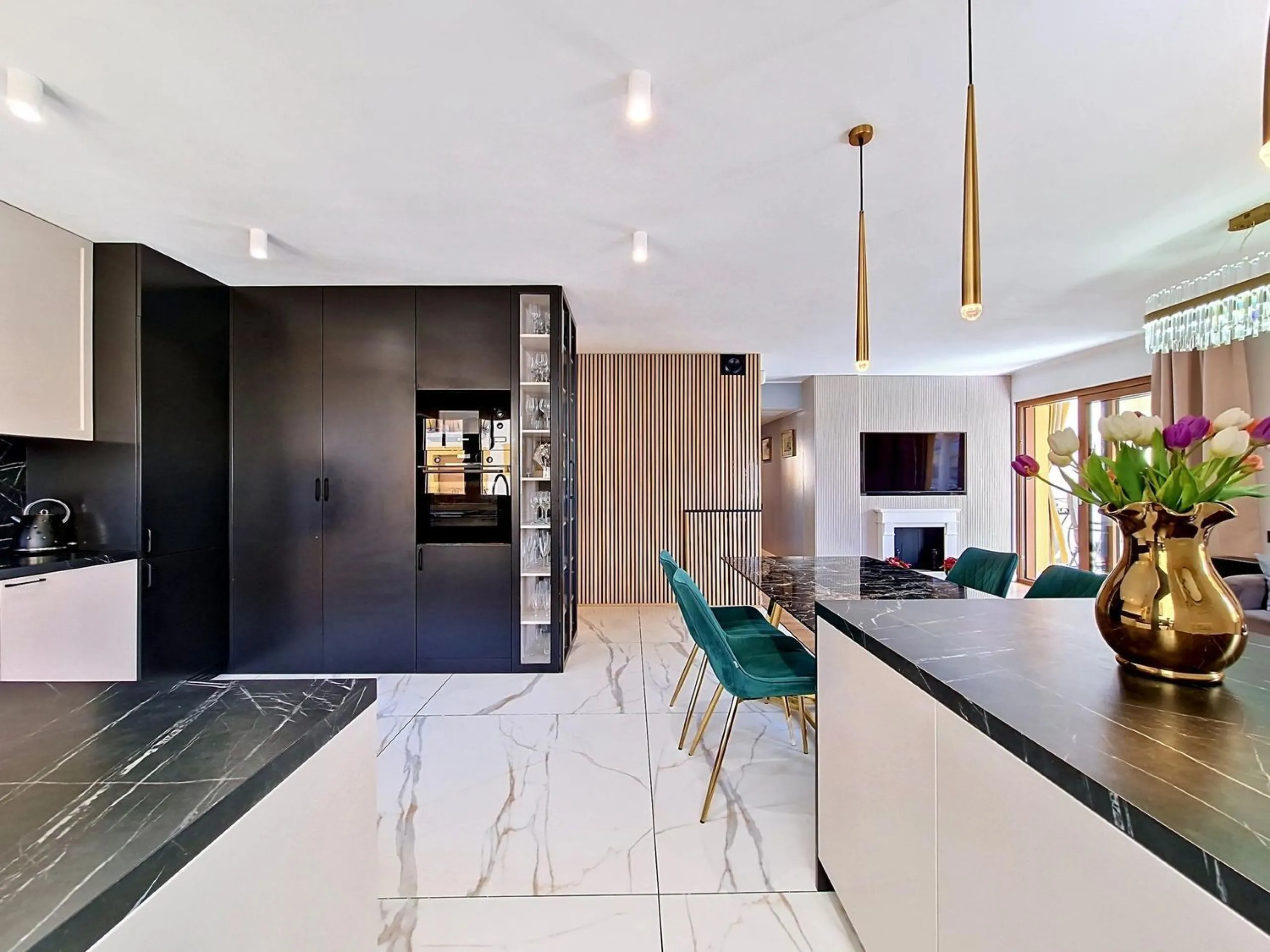 Exclusive renovated penthouse with sea views and direct beach access in Calafell
