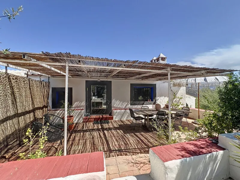 Nestled in the hills of Arenas, Málaga, this enchanting cortijo is more than just a home it's a Mediterranean haven full of character, peace, and possibility. Divided into three separate apartments, its perfectly suited for use as a charming B&B or a spac