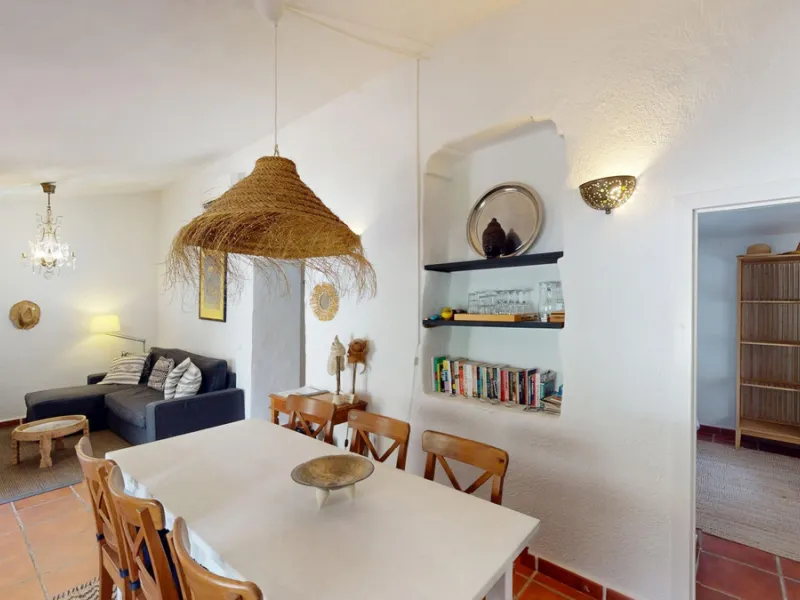 Nestled in the hills of Arenas, Málaga, this enchanting cortijo is more than just a home it's a Mediterranean haven full of character, peace, and possibility. Divided into three separate apartments, its perfectly suited for use as a charming B&B or a spac