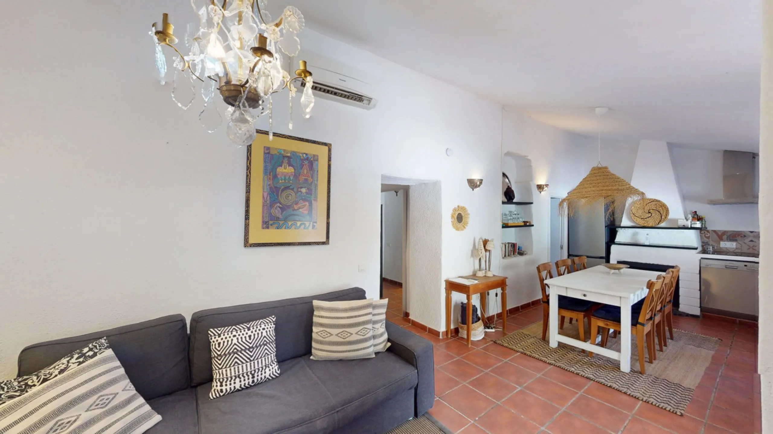 Nestled in the hills of Arenas, Málaga, this enchanting cortijo is more than just a home it's a Mediterranean haven full of character, peace, and possibility. Divided into three separate apartments, its perfectly suited for use as a charming B&B or a spac