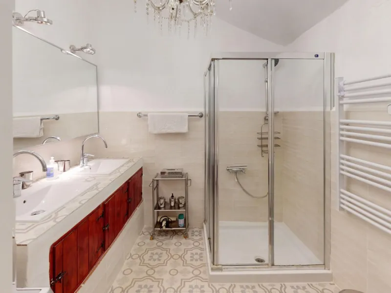 Nestled in the hills of Arenas, Málaga, this enchanting cortijo is more than just a home it's a Mediterranean haven full of character, peace, and possibility. Divided into three separate apartments, its perfectly suited for use as a charming B&B or a spac