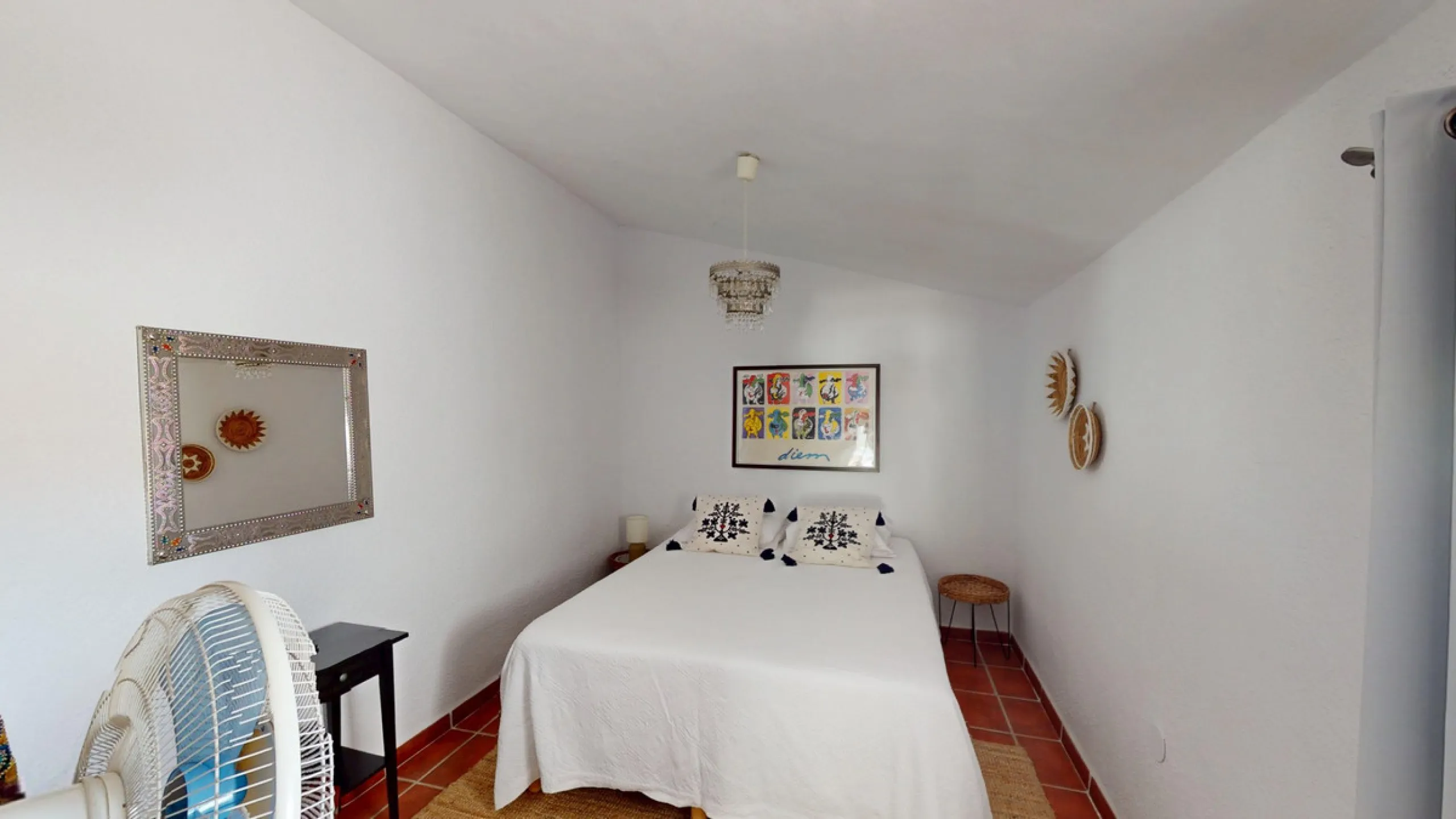 Nestled in the hills of Arenas, Málaga, this enchanting cortijo is more than just a home it's a Mediterranean haven full of character, peace, and possibility. Divided into three separate apartments, its perfectly suited for use as a charming B&B or a spac
