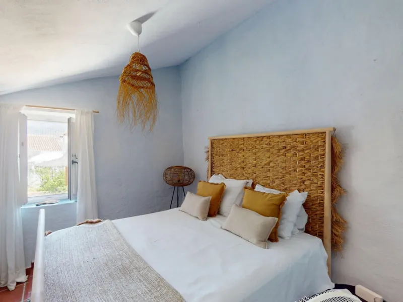 Nestled in the hills of Arenas, Málaga, this enchanting cortijo is more than just a home it's a Mediterranean haven full of character, peace, and possibility. Divided into three separate apartments, its perfectly suited for use as a charming B&B or a spac