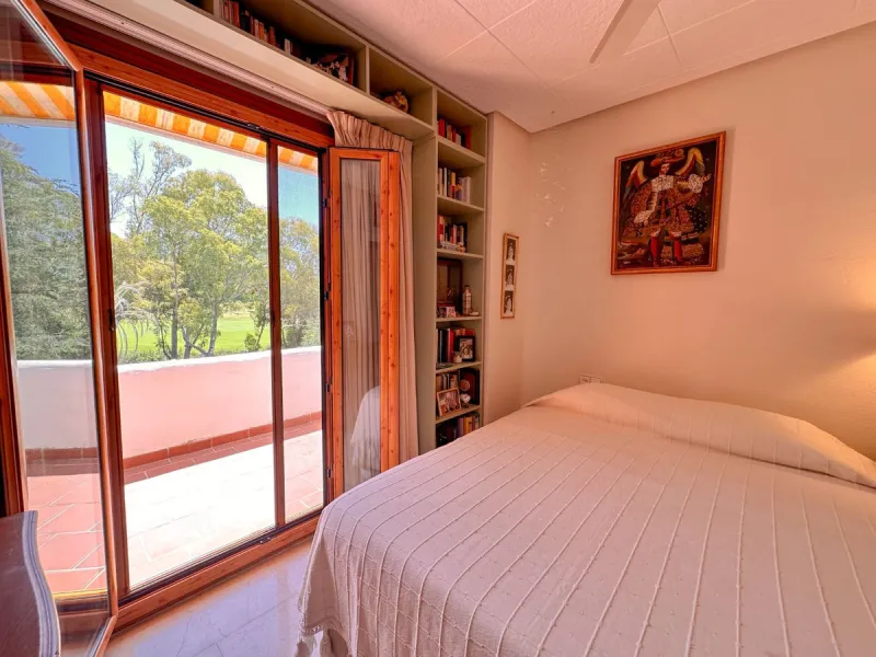 Bright and Spacious One-Bedroom Apartment in Le Village – Marbella