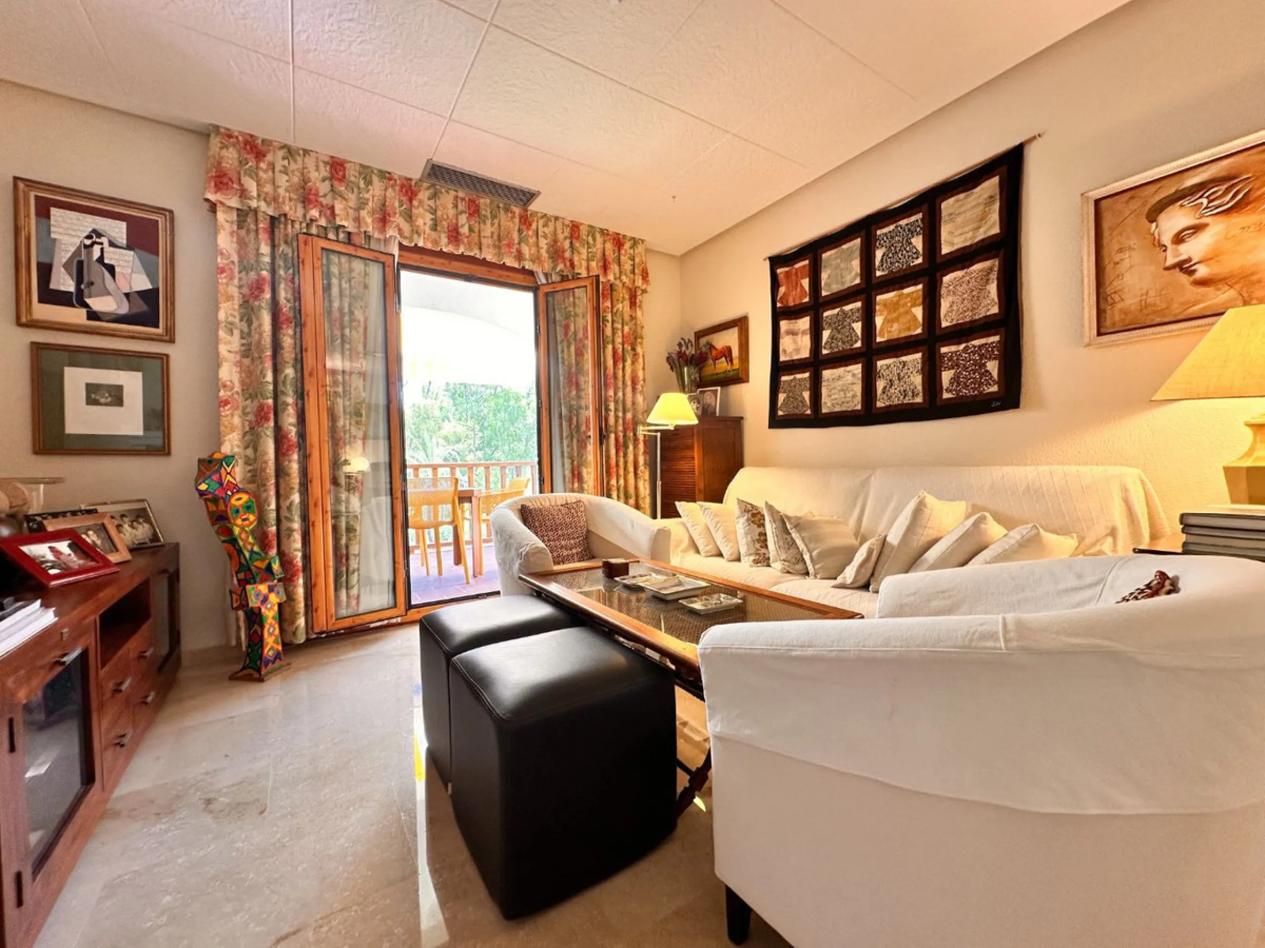 Bright and Spacious One-Bedroom Apartment in Le Village – Marbella