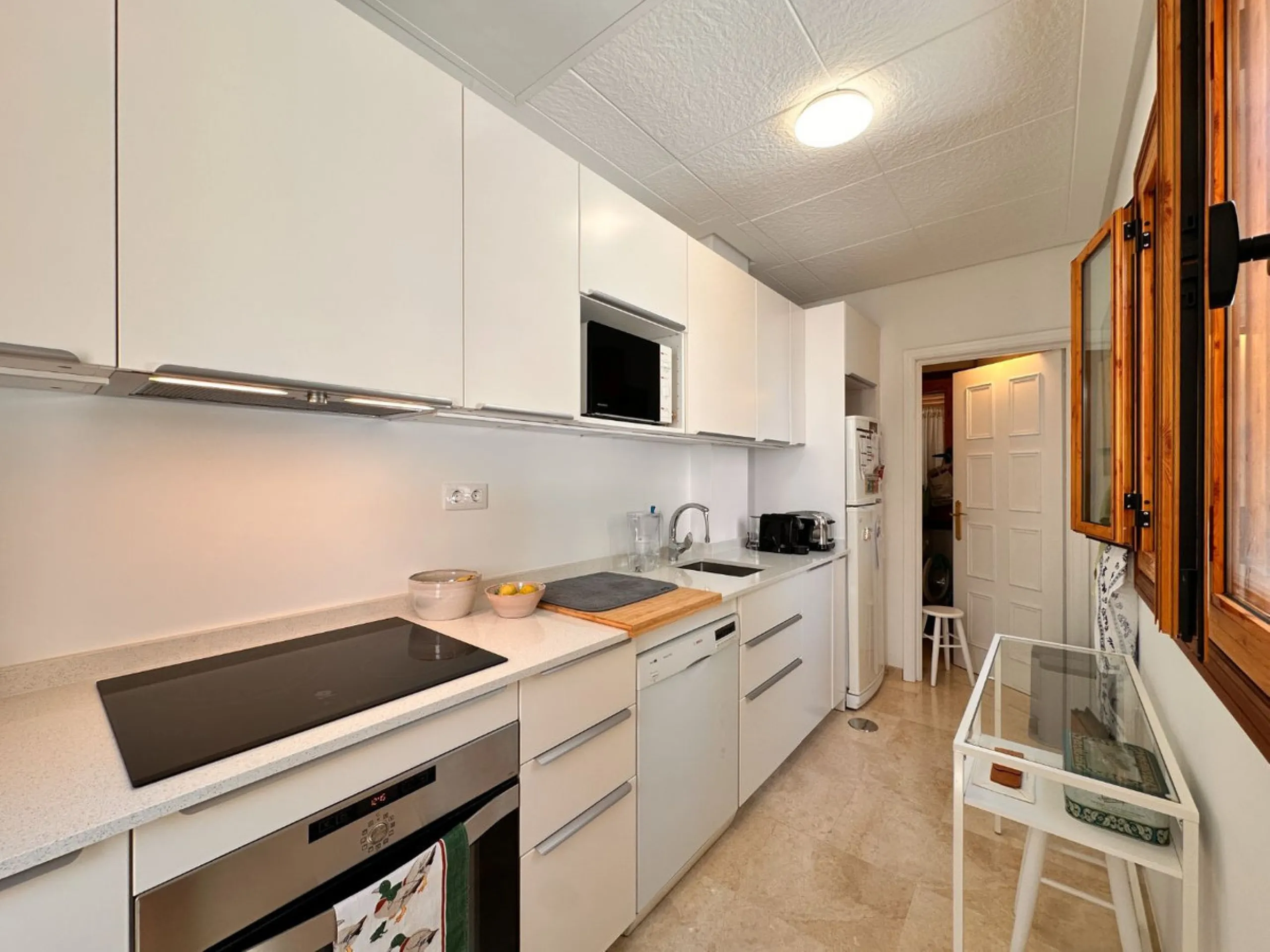 Bright and Spacious One-Bedroom Apartment in Le Village – Marbella