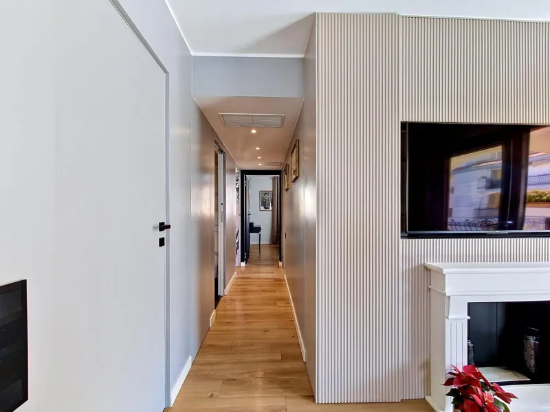 Exclusive renovated penthouse with sea views and direct beach access in Calafell