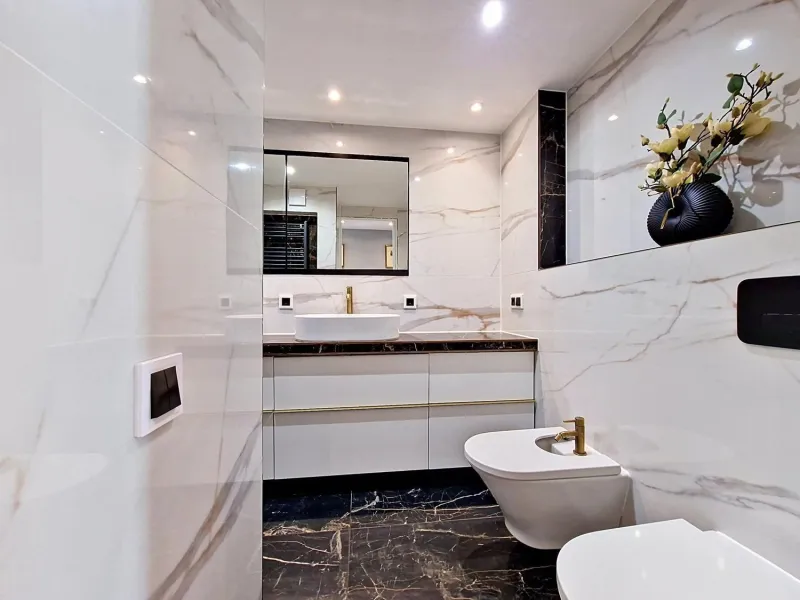 Exclusive renovated penthouse with sea views and direct beach access in Calafell