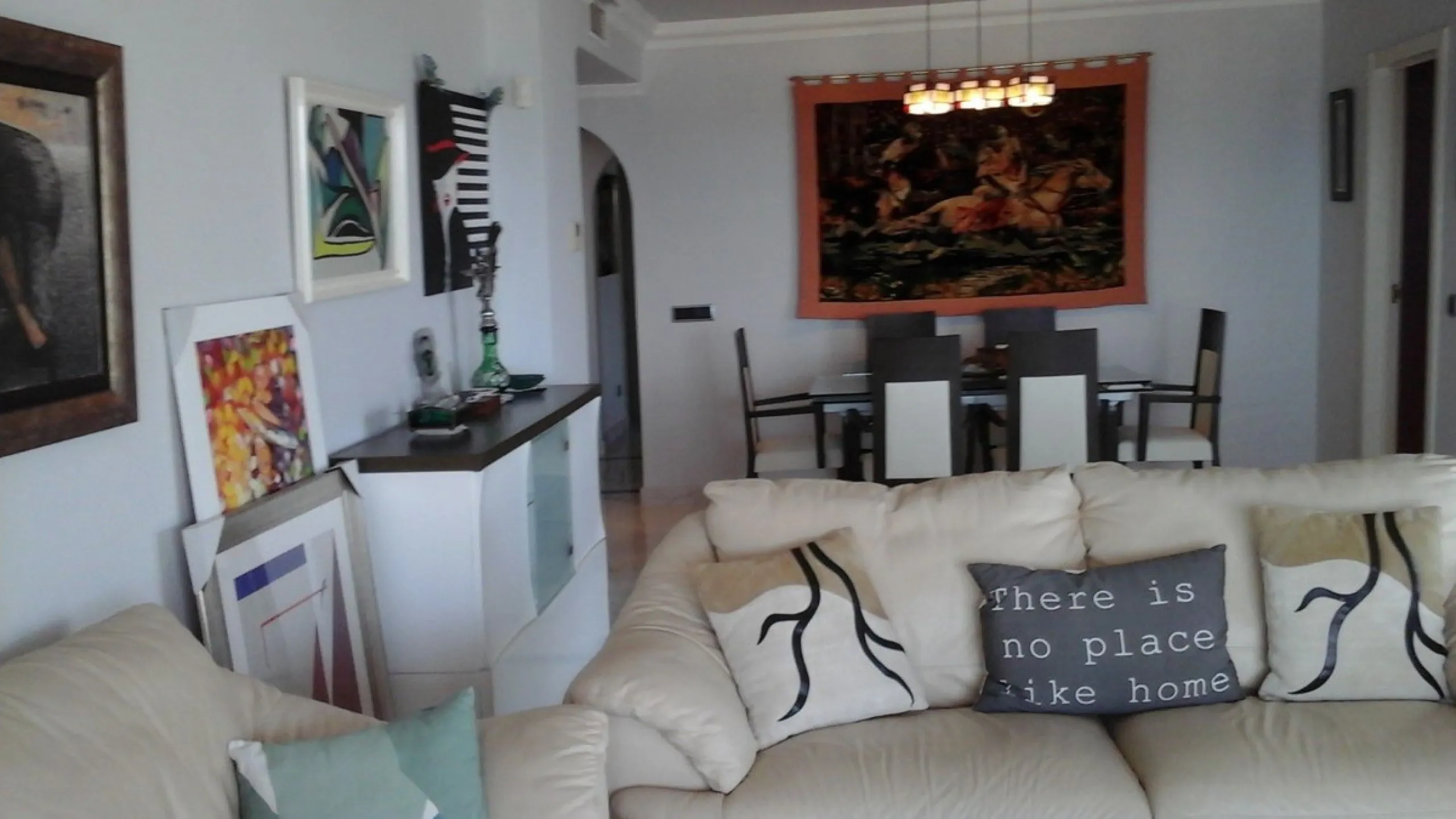 Fantastic 3 bedrooms, corner apartment on a 5th floor for sale in Marina Banus. Open sea views. lots of light as it is South facing. Immaculate!!! Parking and storeroom included in the price.