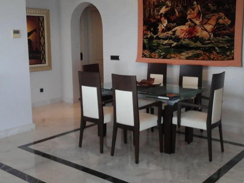 Fantastic 3 bedrooms, corner apartment on a 5th floor for sale in Marina Banus. Open sea views. lots of light as it is South facing. Immaculate!!! Parking and storeroom included in the price.