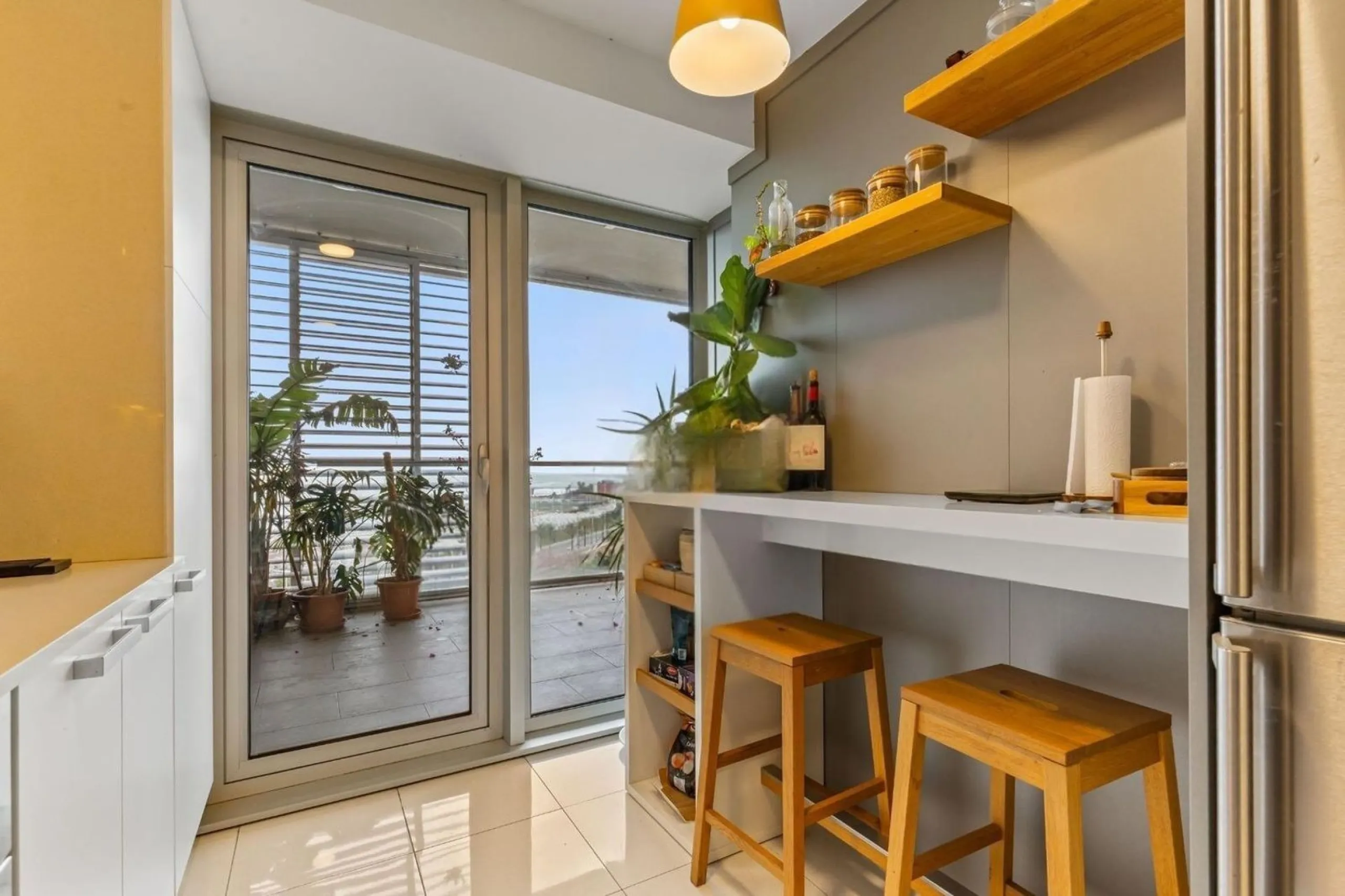 Modern and bright apartment with terrace in Diagonal Mar, Barcelona