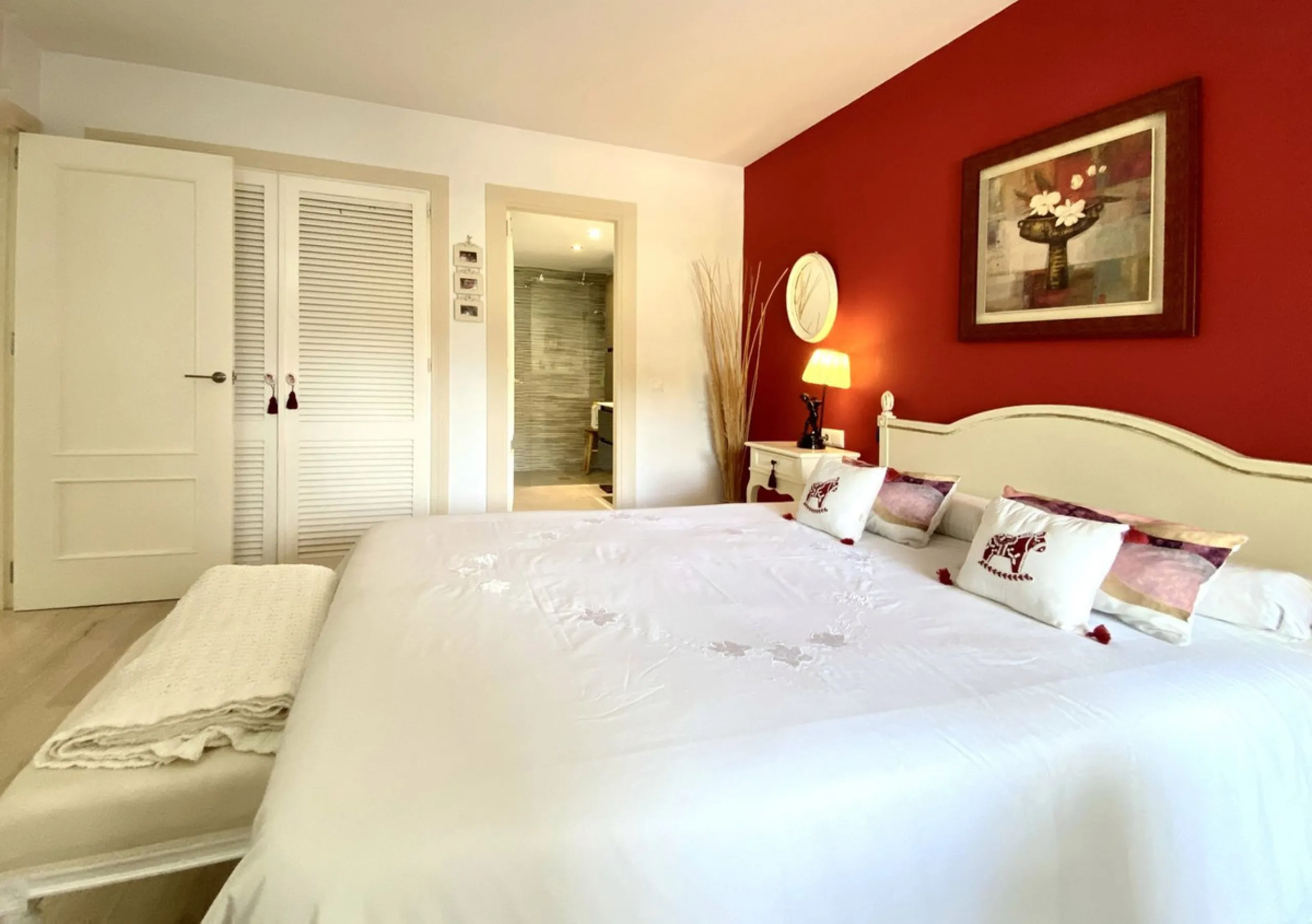Apartment - Middle Floor Apartment в продаже в Mijas, Málaga. В доме 2 спален и 2 ванных комнат. Площадь дома 136 м²
