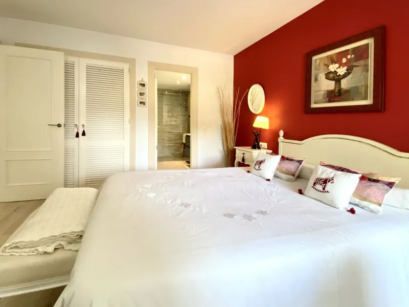 Apartment - Middle Floor Apartment в продаже в Mijas, Málaga. В доме 2 спален и 2 ванных комнат. Площадь дома 136 м²