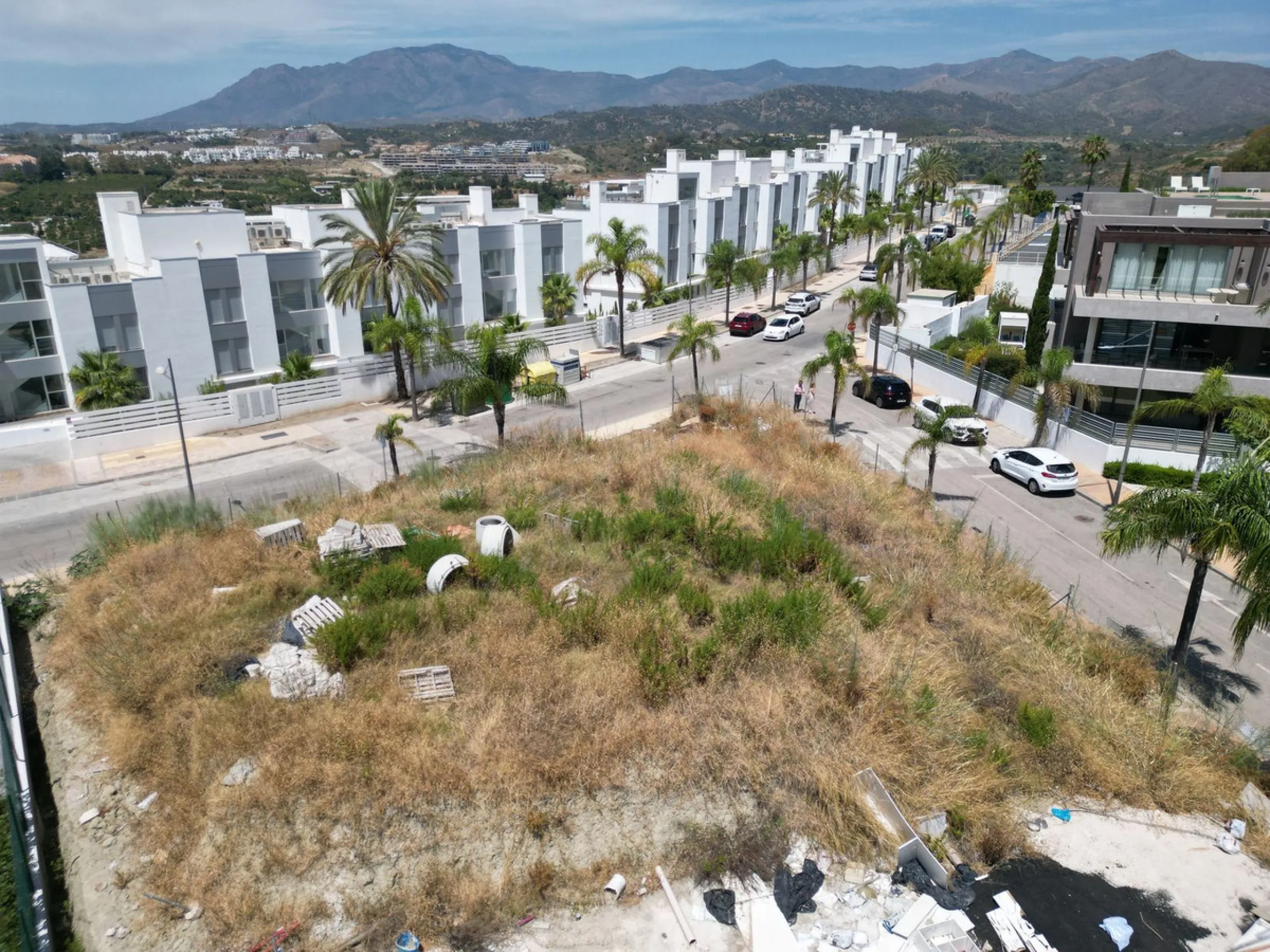 Spacious 1,118 sqm Plot for Sale in Cancelada