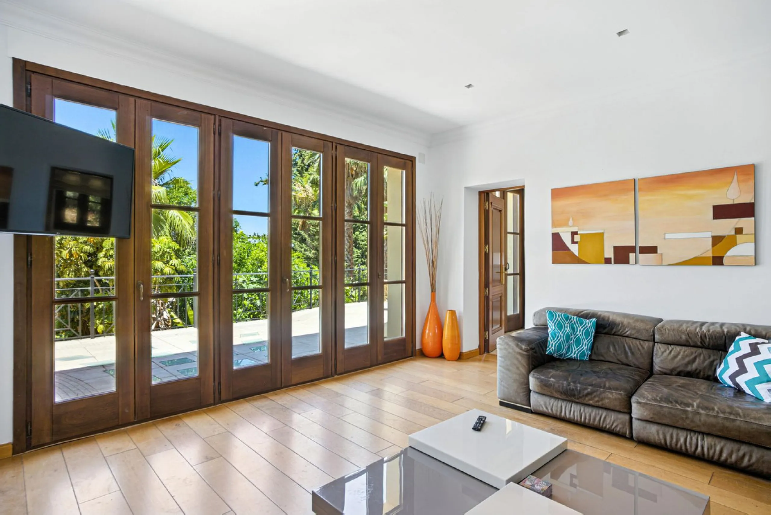 House - Detached Villa в продаже в Alhaurín el Grande, Málaga. В доме 6 спален и 6 ванных комнат. Площадь дома 600 м². Площадь участка 32000 м²