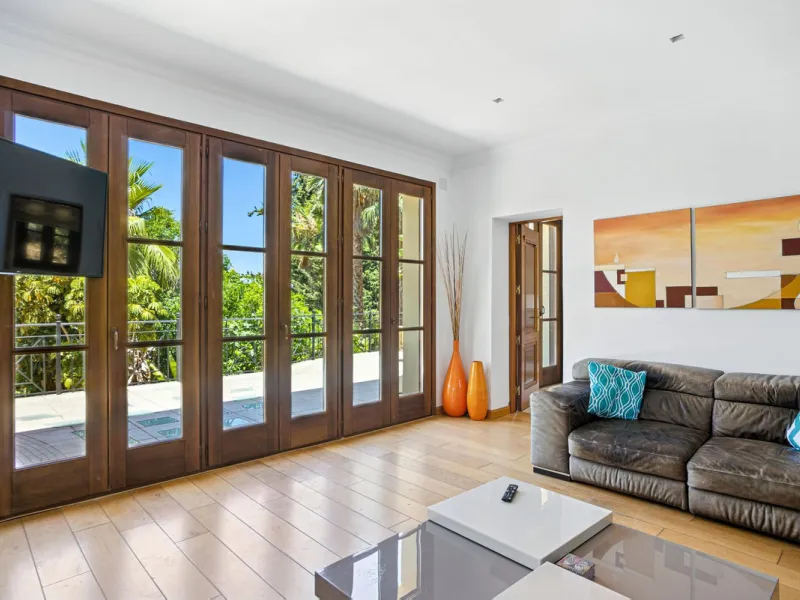 House - Detached Villa в продаже в Alhaurín el Grande, Málaga. В доме 6 спален и 6 ванных комнат. Площадь дома 600 м². Площадь участка 32000 м²