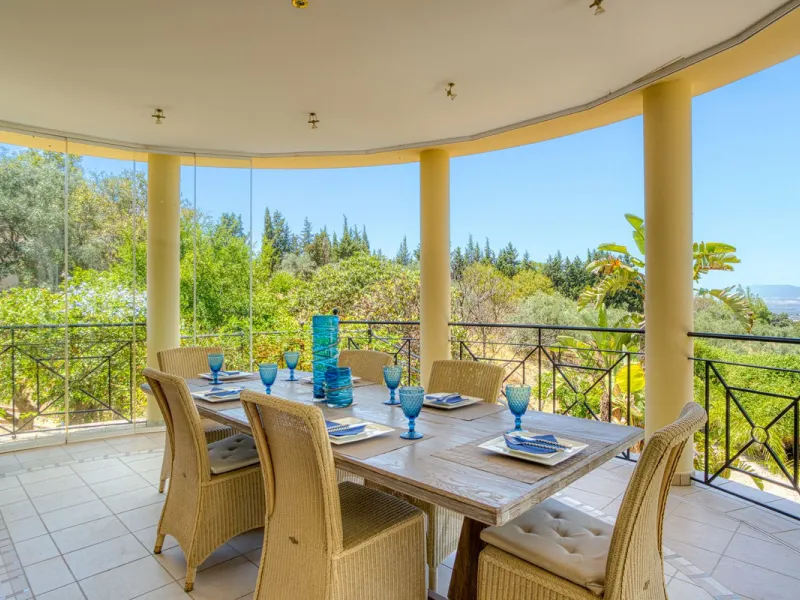 House - Detached Villa в продаже в Alhaurín el Grande, Málaga. В доме 6 спален и 6 ванных комнат. Площадь дома 600 м². Площадь участка 32000 м²