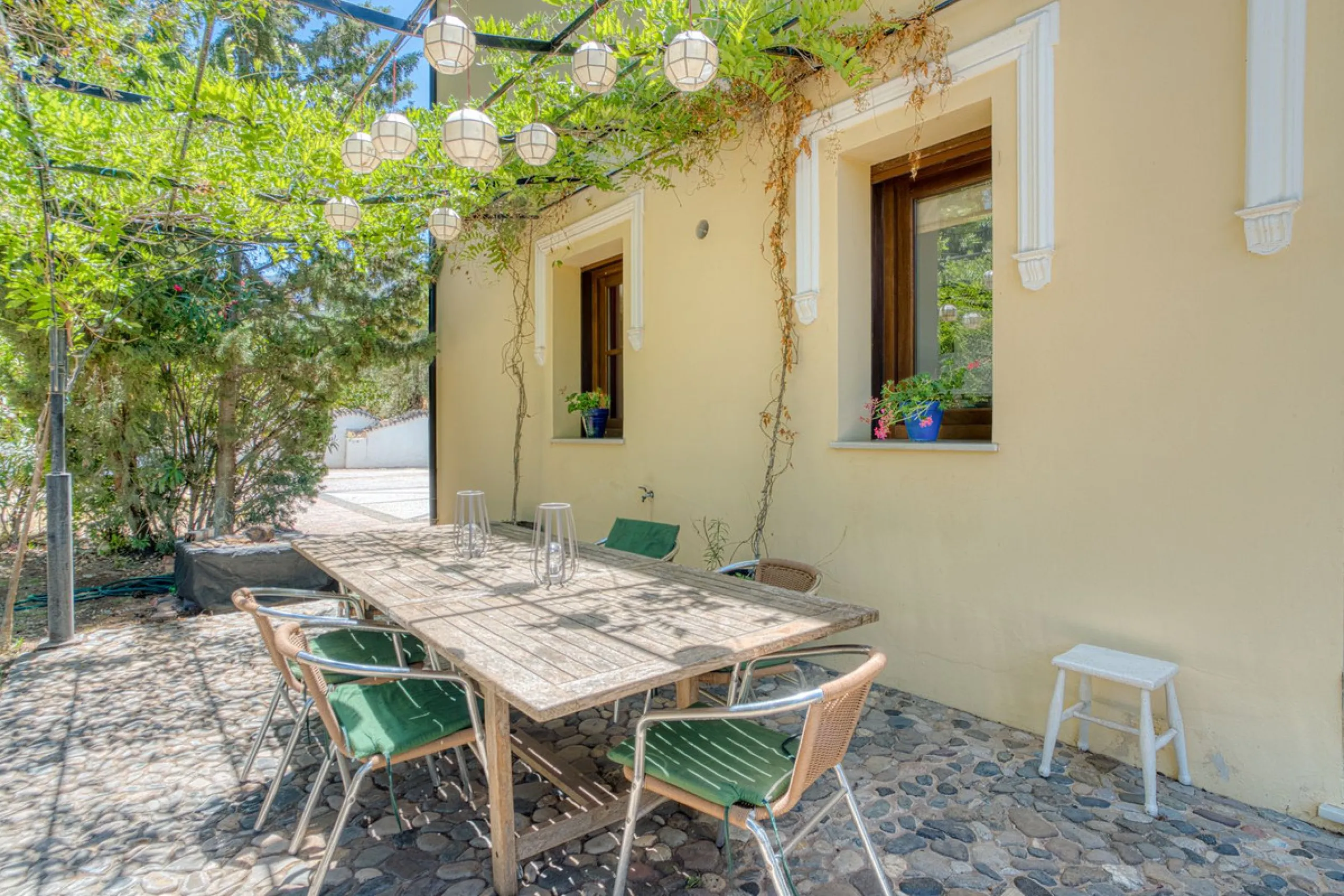 House - Detached Villa в продаже в Alhaurín el Grande, Málaga. В доме 6 спален и 6 ванных комнат. Площадь дома 600 м². Площадь участка 32000 м²