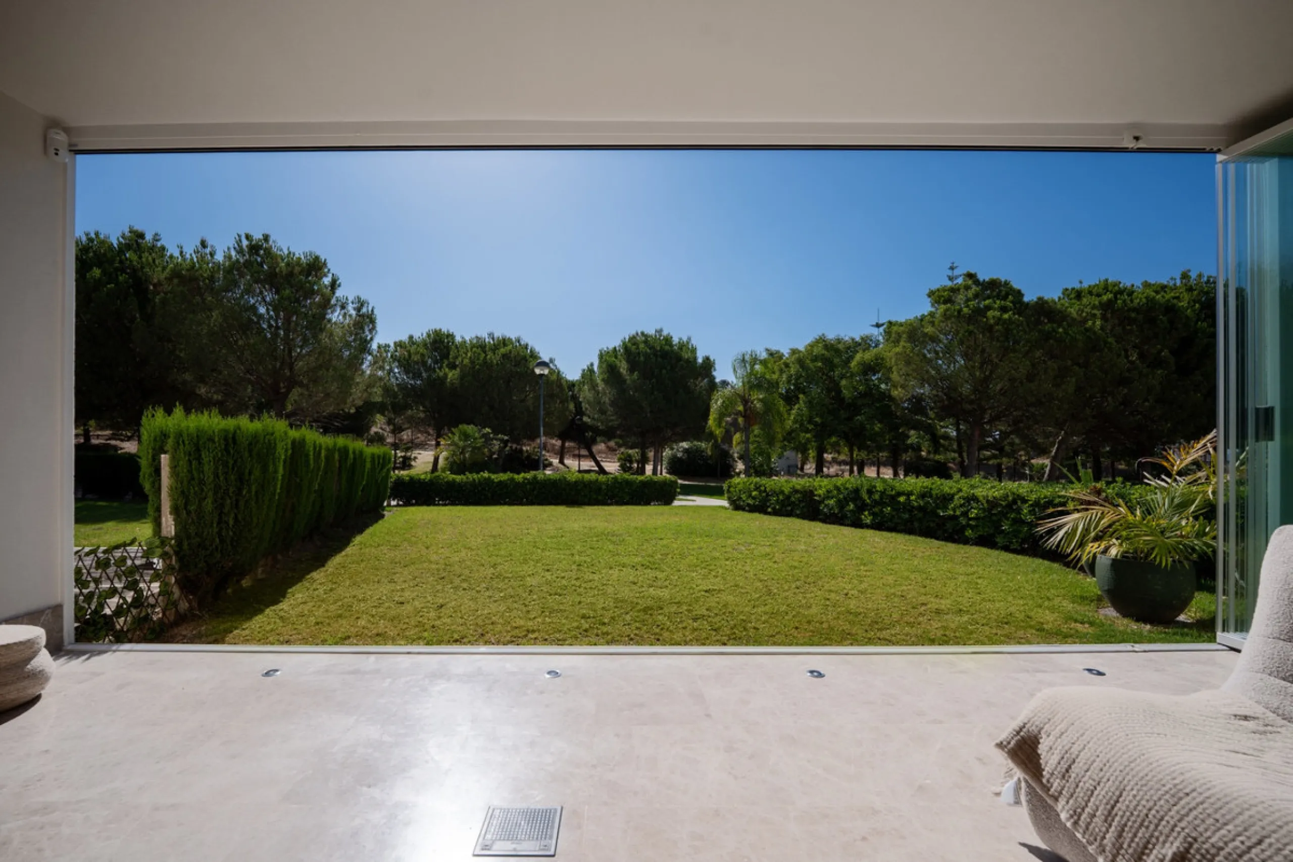 Experience effortless coastal living in Townhouse Targa, a modern Mediterranean home in the heart of Marbella East. This elegant townhouse sits in a secure gated community close to golden beaches and leading golf courses. Designed across three levels, it 