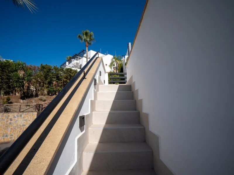 Experience effortless coastal living in Townhouse Targa, a modern Mediterranean home in the heart of Marbella East. This elegant townhouse sits in a secure gated community close to golden beaches and leading golf courses. Designed across three levels, it 