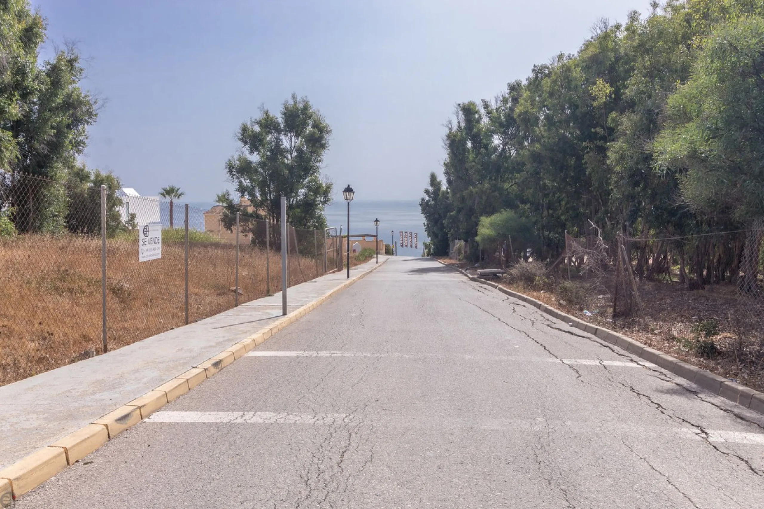 Residential plot with  sea views!