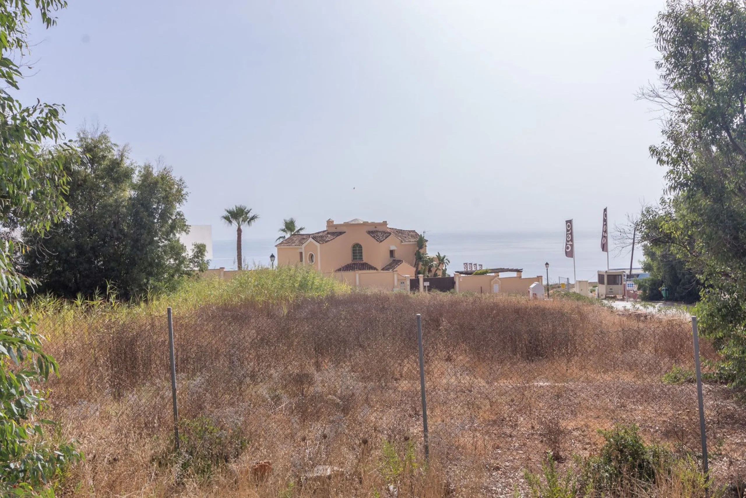 Residential plot with  sea views!